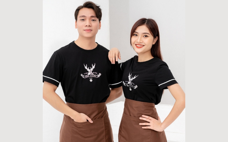 Mẫu đồng phục áo thun cổ tròn năng động cho quán nhậu