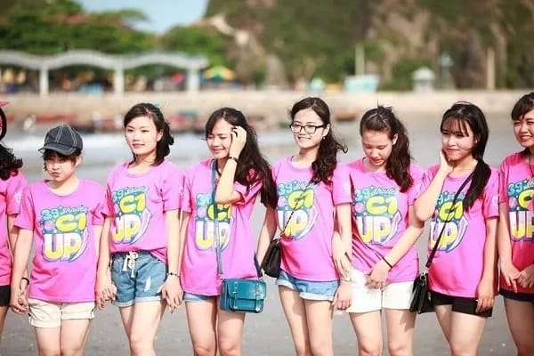 mẫu áo đồng phục nữ đẹp