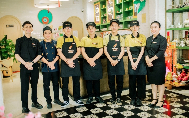 Mẫu đồng phục nhân viên F&B