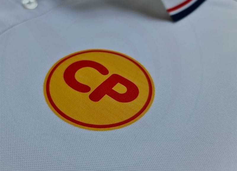 In Áo Nhanh chuyên in logo lên áo