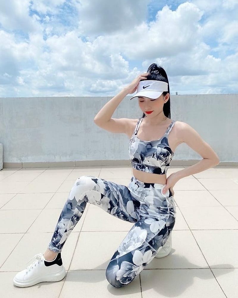 Trang phục thể thao in họa tiết