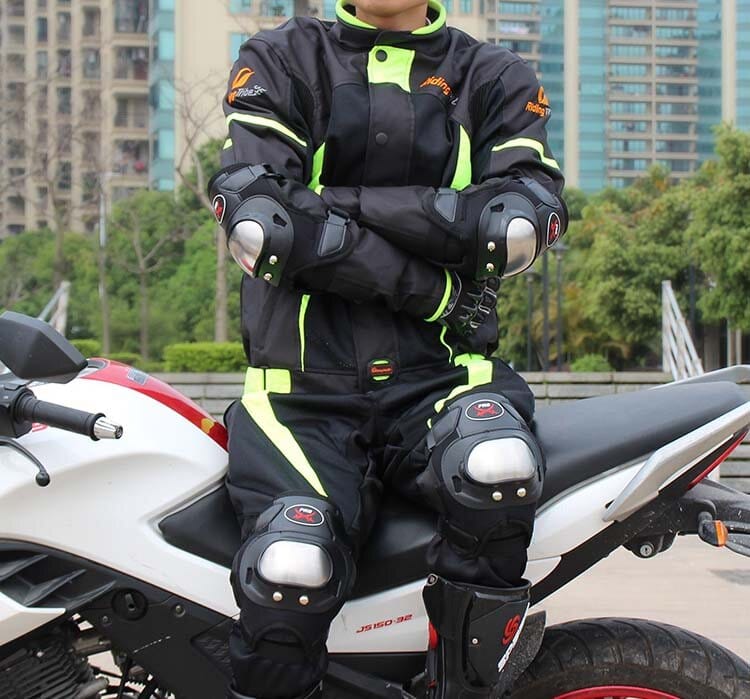 Đặc điểm của bộ đồ bảo hộ khi đi xe máy