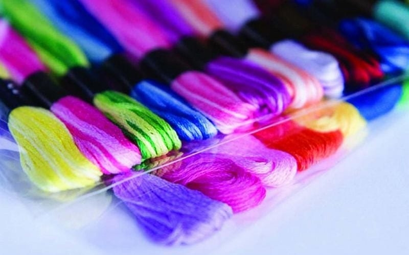 Thuốc nhuộm vải polyester axit