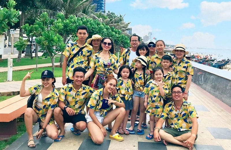 Sử dụng họa tiết lên áo sơ mi đồng phục