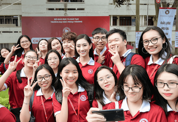 Áo thun đồng phục trường Đại học Ngoại thương