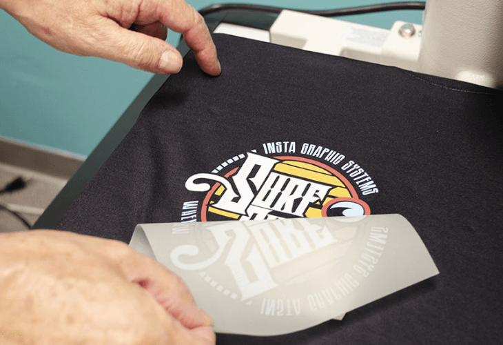 nen-chon-in-chuyen-nhiet-khi-ao-co-nhieu-sac-va-chi-tiet