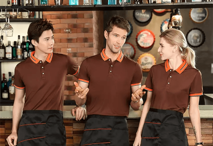 ao-dong-phuc-mang-den-hinh-anh-chuyen-nghiep