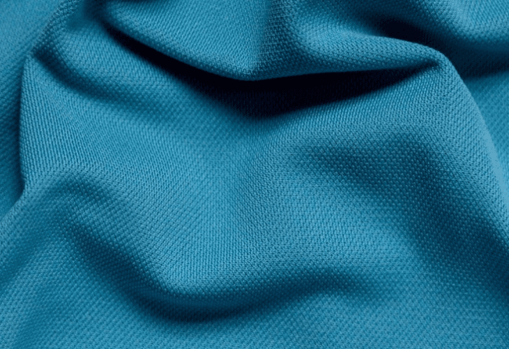 Vải Polyester là loại vải phổ biến nhất hiện nay để may áo thun đồng phục