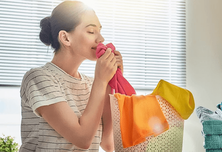 Bảo quản đúng cách giúp áo đồng phục của bạn không ẩm mốc và giữ được mùi hương