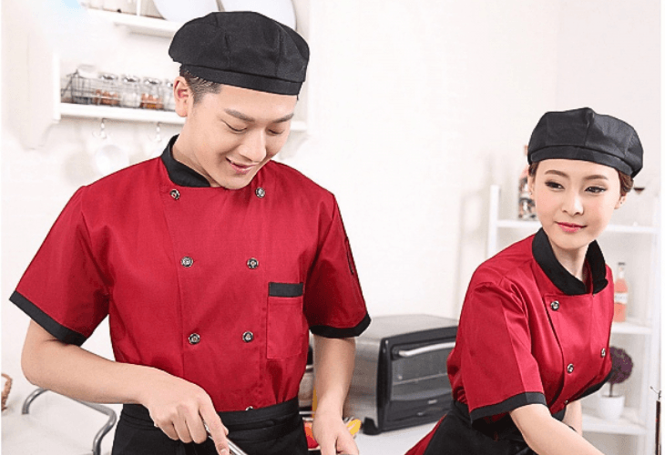 Mũ đồng phục bếp giúp đầu bếp giữ tóc gọn gàng