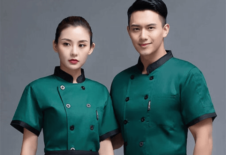 Chất liệu áo đồng phục bếp cần thấm hút mồ hôi tốt
