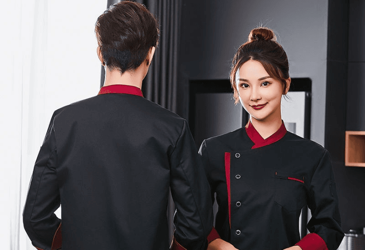 Đường may tinh tế giúp chiếc áo đồng phục bếp vừa đẹp vừa bền