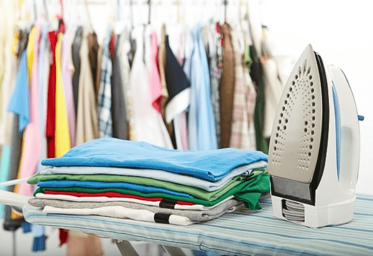 Ủi áo đồng phục bếp đúng cách giúp bạn có chiếc áo đồng phục chỉn chu