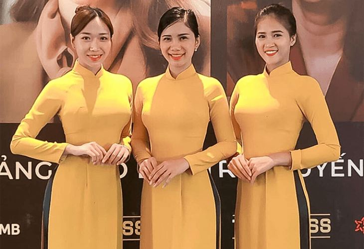 Áo đồng phục PG kiểu áo dài truyền thống, dịu dàng
