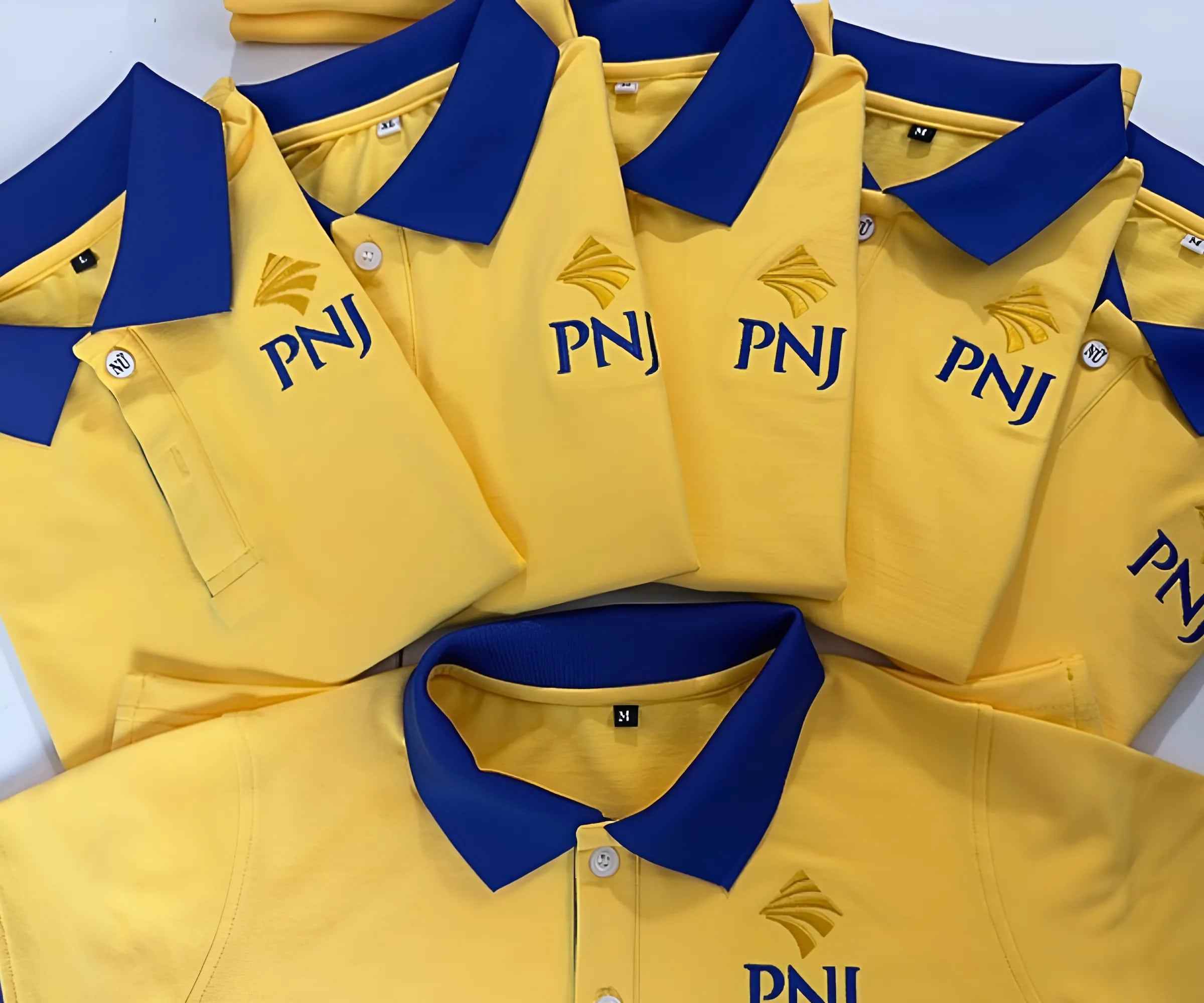 Áo polo đồng phục PNJ là mẫu áo đồng phục phổ biến nhất