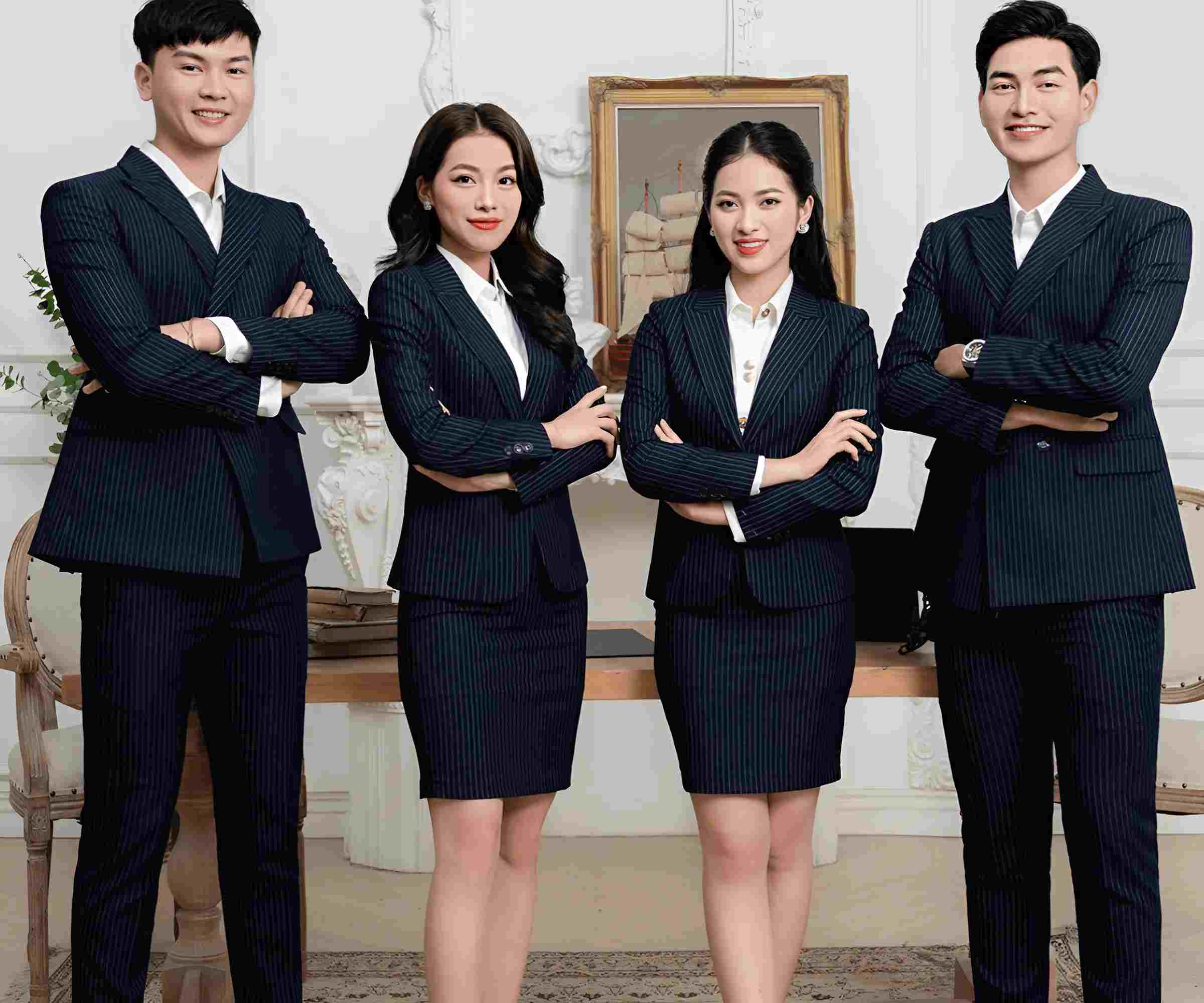 Đồng phục vest là loại trang phục mang đến vẻ ngoài chỉn chu cho người mặc
