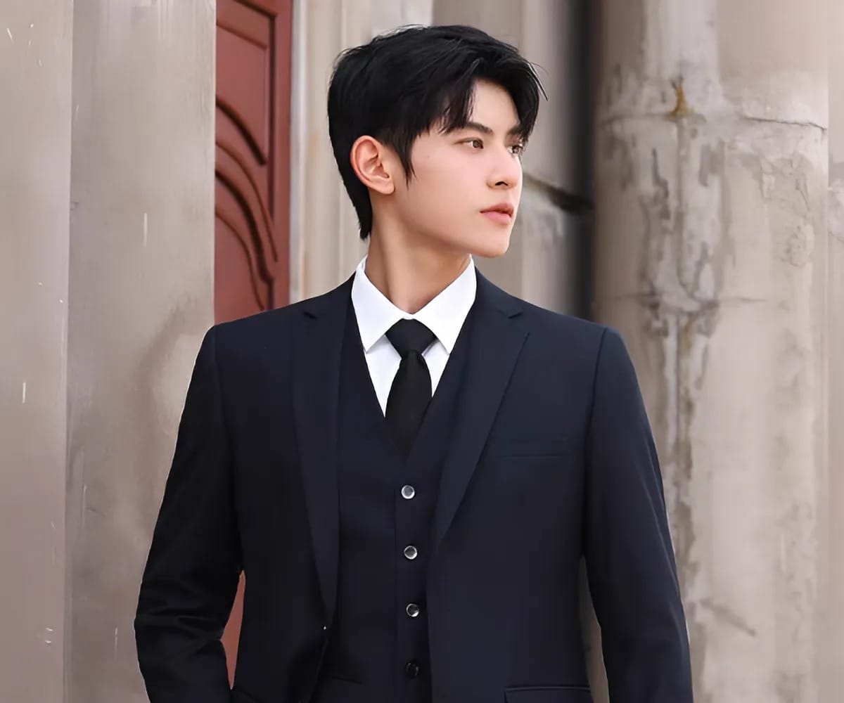 Phối đồng phục vest chuẩn là sự tôn trọng với đối tác, khách hàng