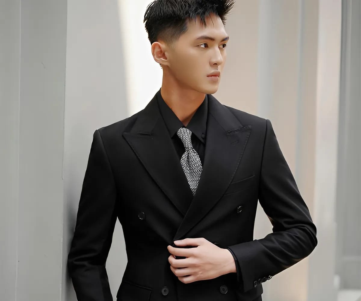 Suit Vest là dạng đồng phục vest nam phổ biến nhất hiện nay