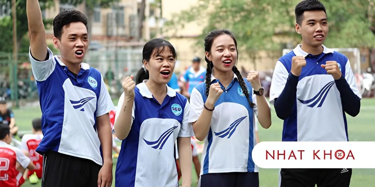 Đồng Phục SGU Là Gì? Các Mẫu Áo Đồng Phục SGU Hiện Nay