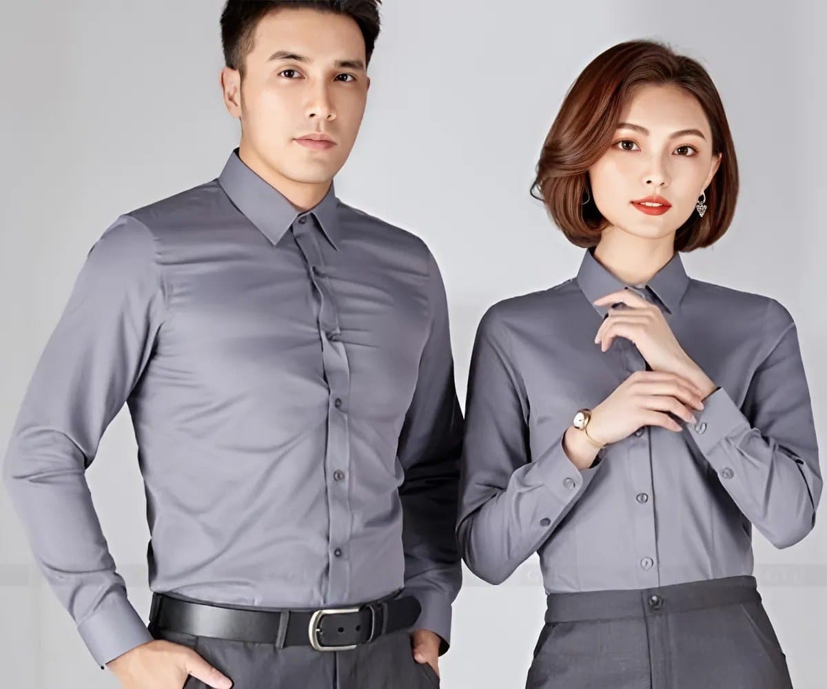 Đồng phục nhân viên văn phòng thường là áo sơ mi
