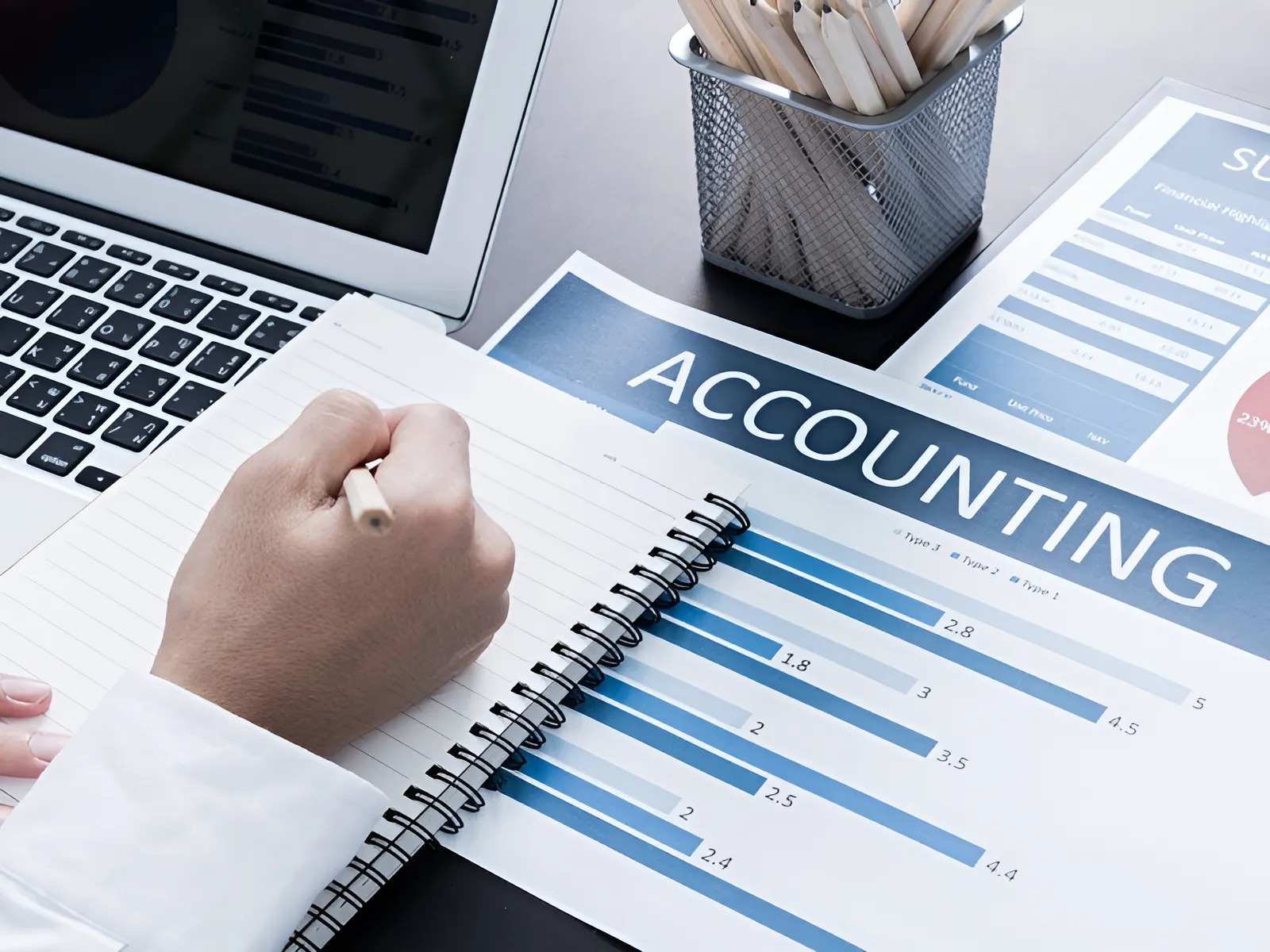 Các khoản tài chính cần thanh toán trước khi nghỉ Tết