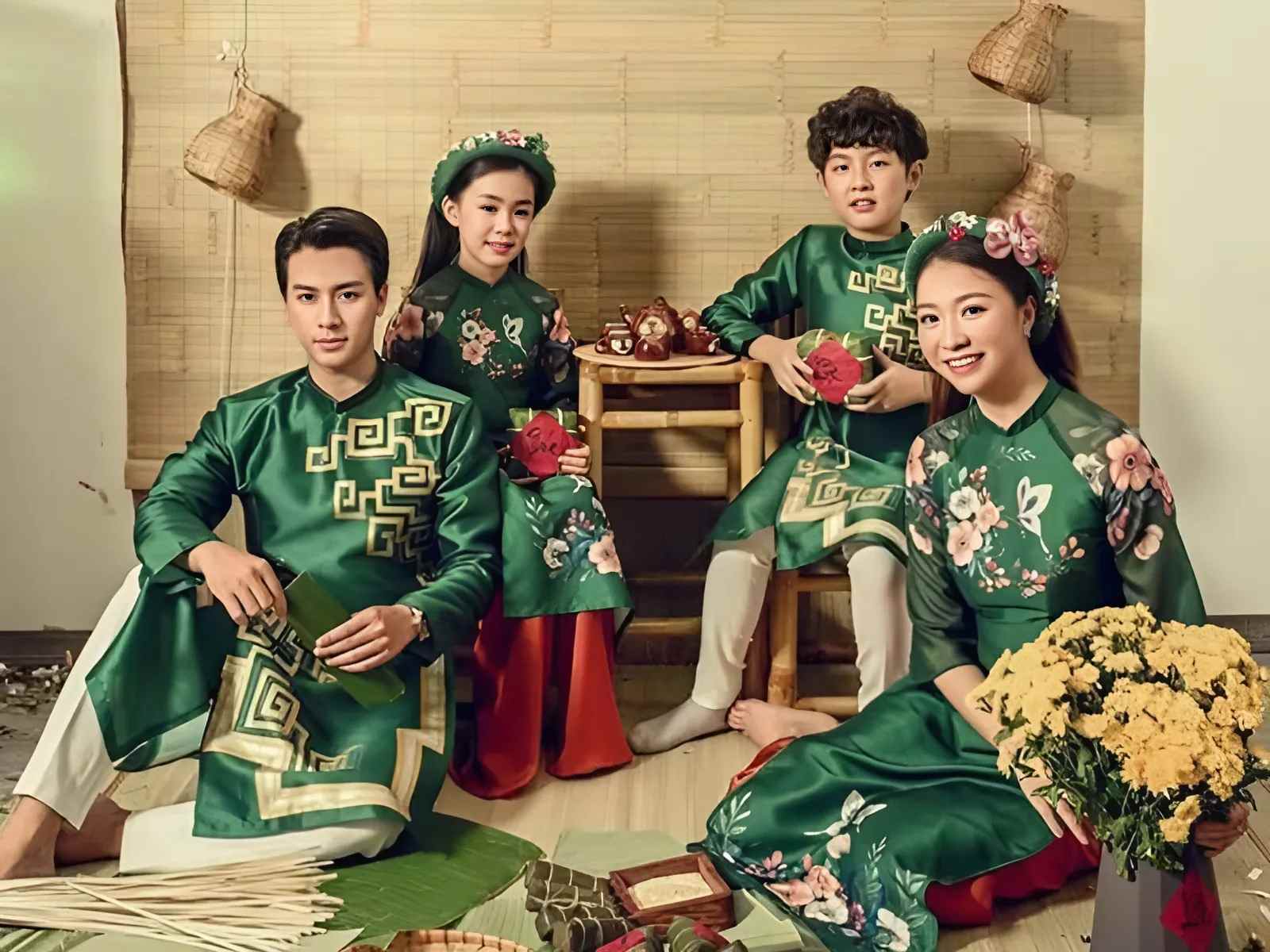 Áo dài màu xanh thể hiện sự sinh sôi, chớm nở ngày đầu xuân