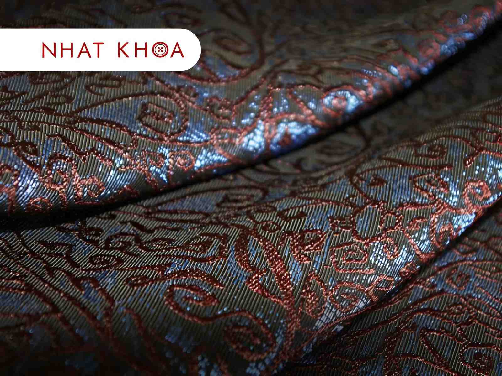Top 7 Loại Vải May Áo Dài Ngày Tết Phổ Biến Nhất Hiện Nay