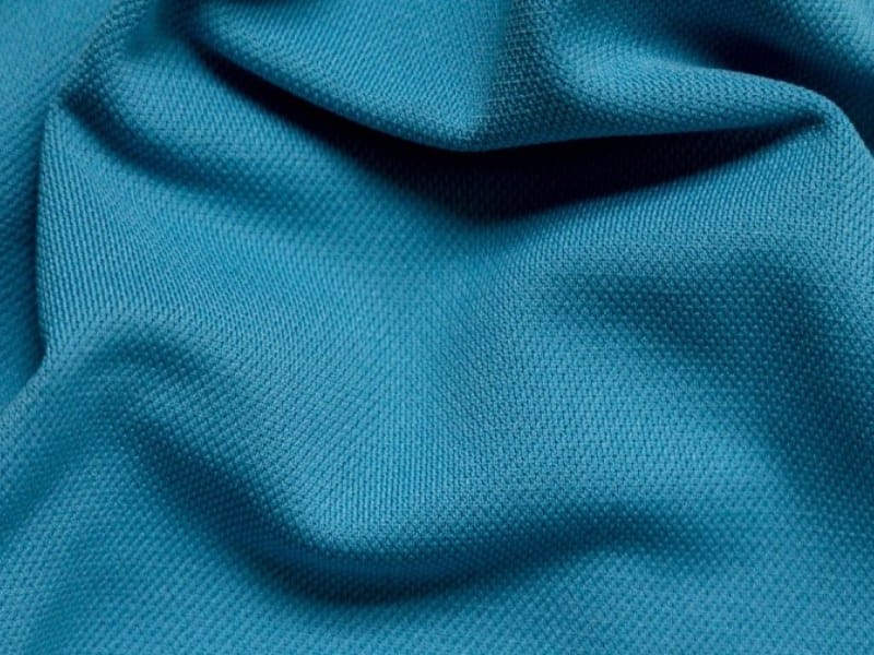 Vải Polyester thông dụng để may các loại đồng phục văn phòng khác nhau