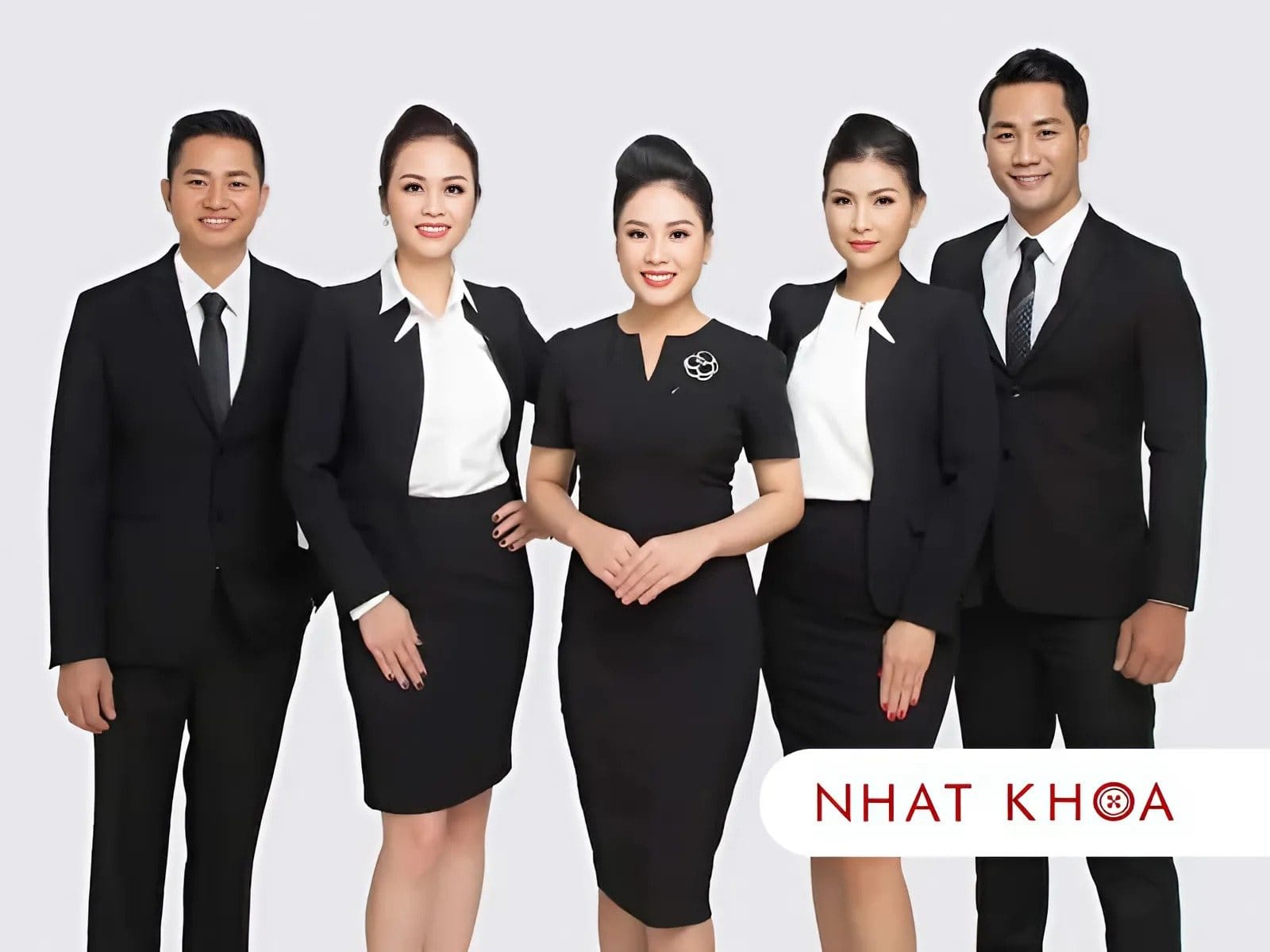 5 Cách Phối Đồng Phục Văn Phòng Phù Hợp Mọi Hoàn Cảnh