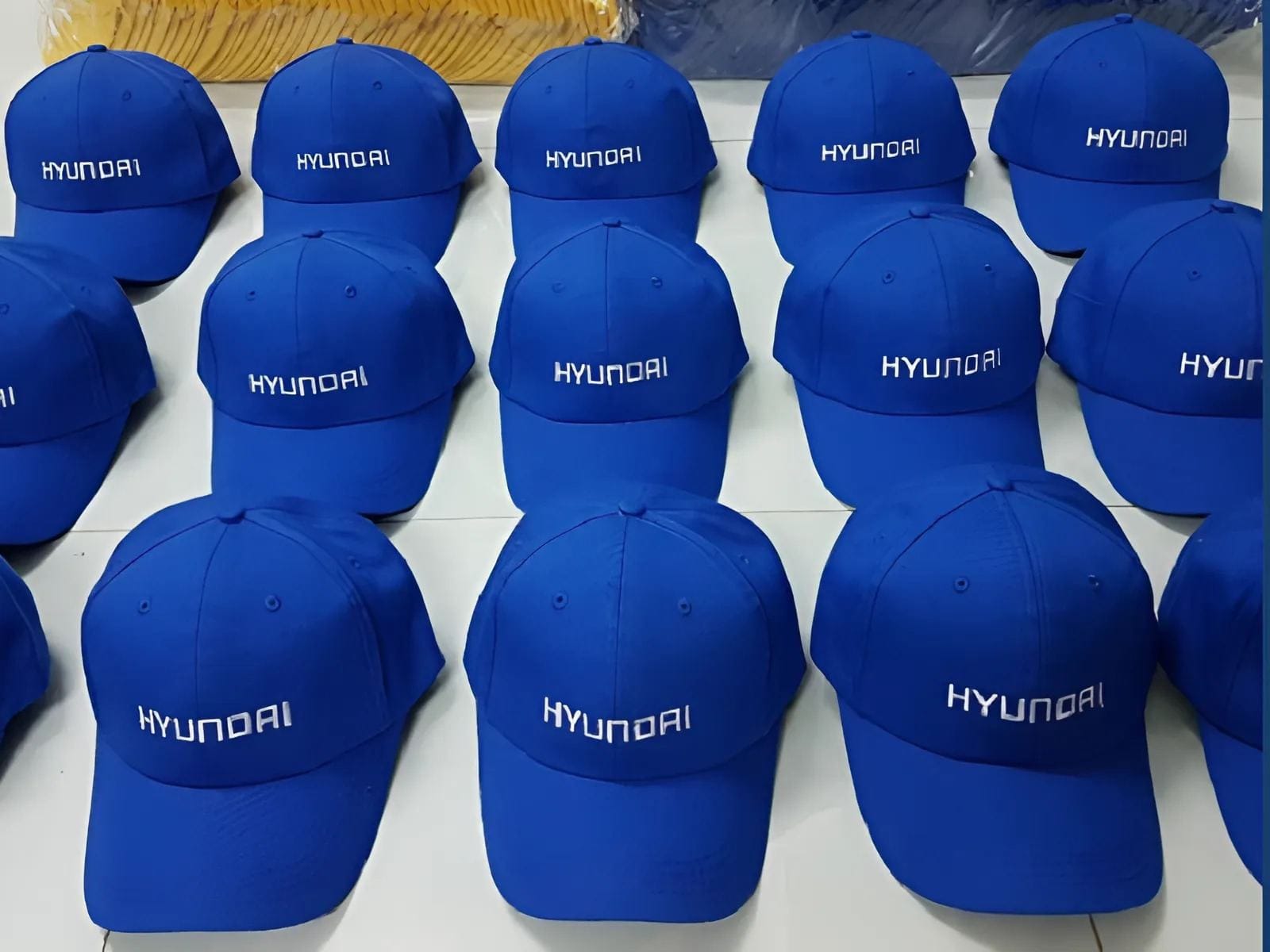 Nón đồng phục giúp xây dựng hình ảnh thương hiệu đáng tin cậy