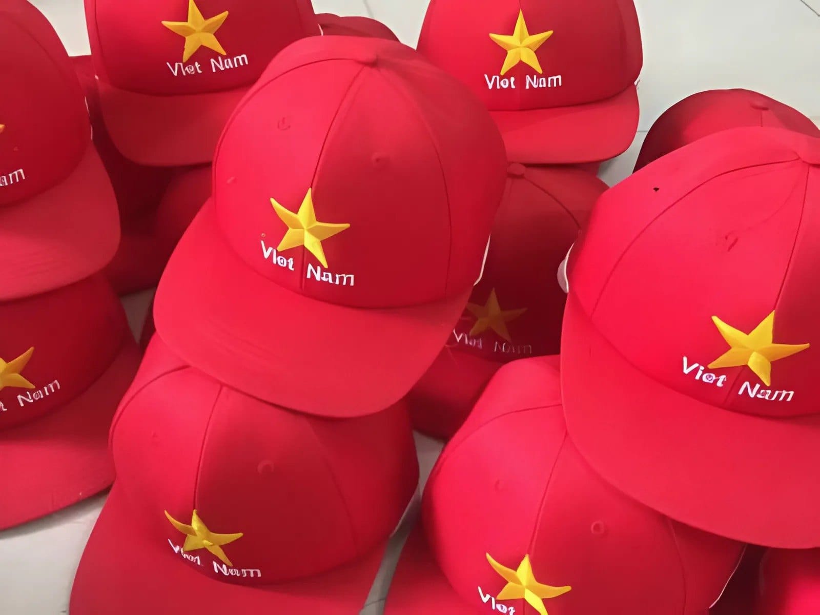 Nón đồng phục giúp hình ảnh thương hiệu chỉn chu hơn