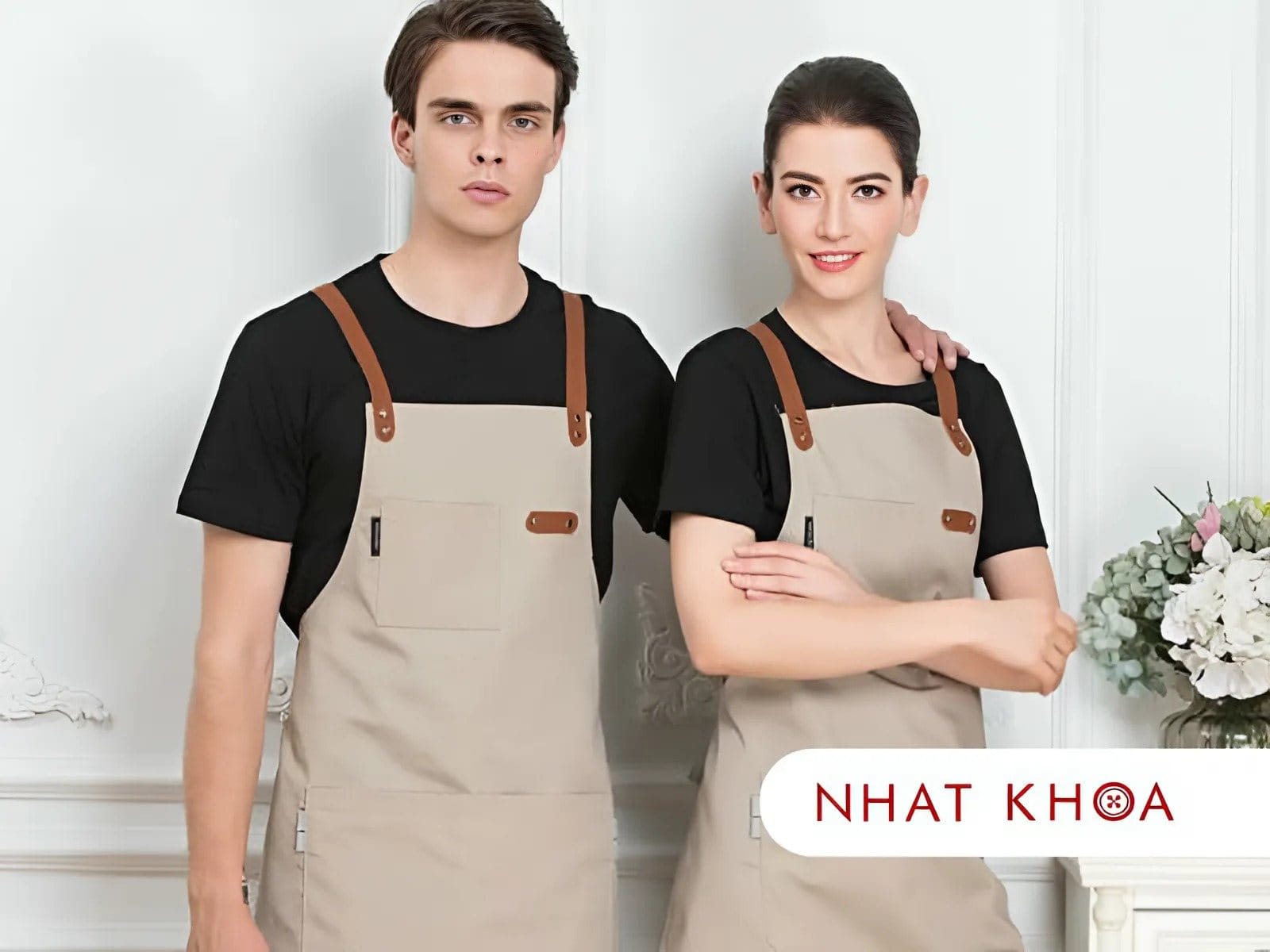 Tạp dề đồng phục giúp nhân viên tránh mọi vết bẩn