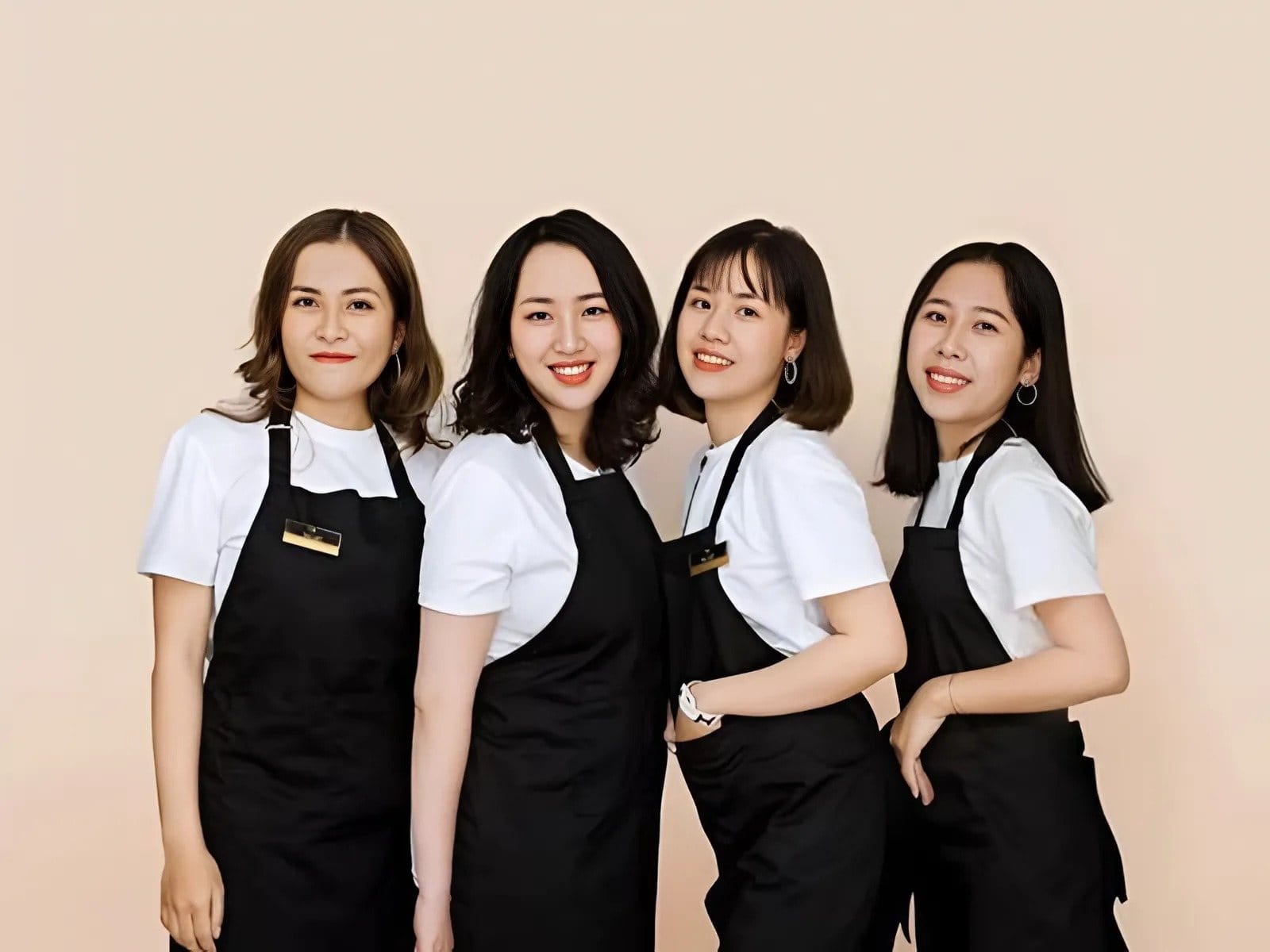 Tạp dề giúp xác định vị trí và vai trò của nhân viên