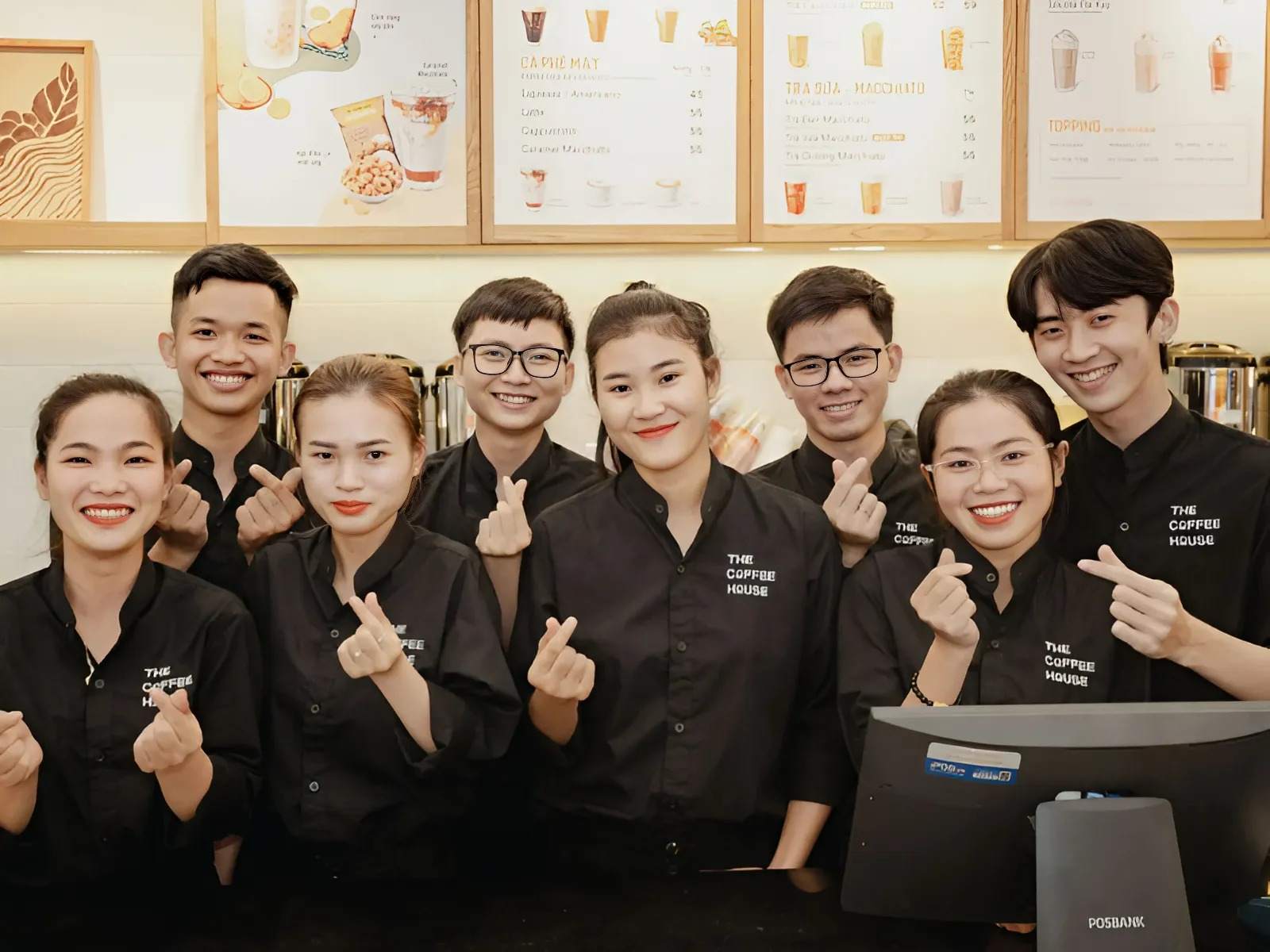 Áo sơ mi lịch sự và chuyên nghiệp