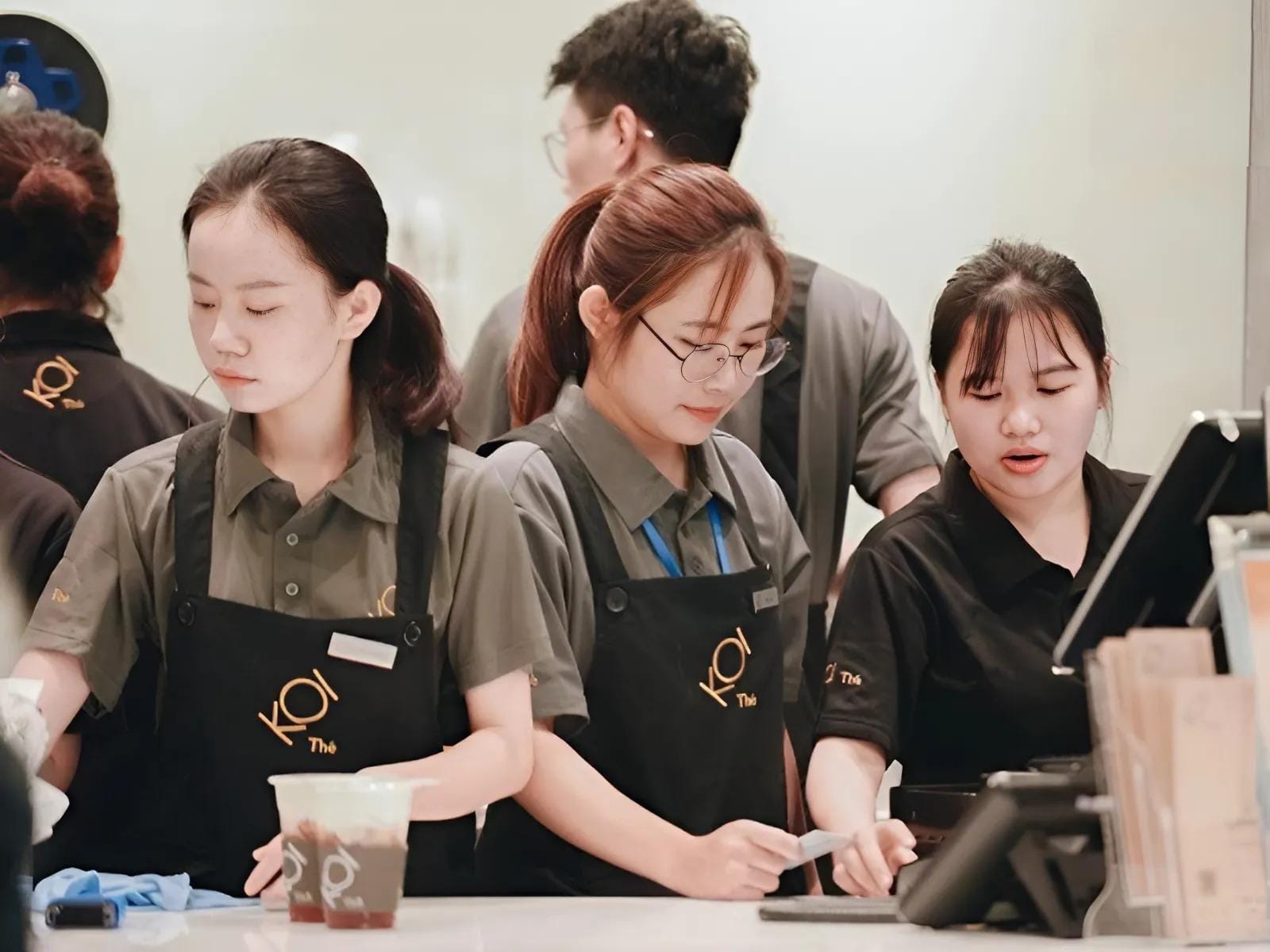 Áo polo đồng phục thoải mái và lịch sự