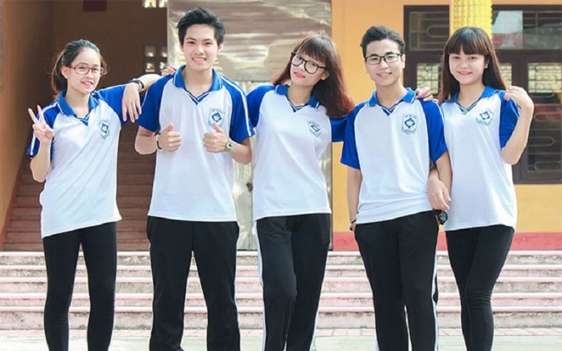 Đồng phục thể dục học sinh