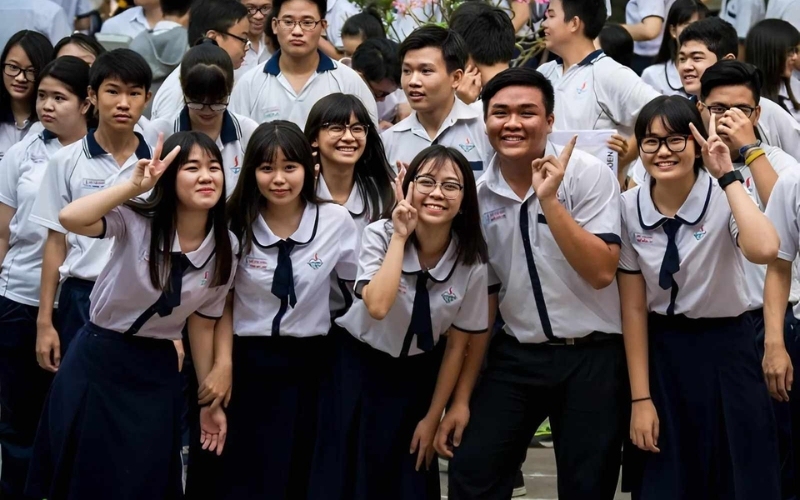 Đồng phục học sinh giáo dục học sinh về sự công bằng trong cuộc sống
