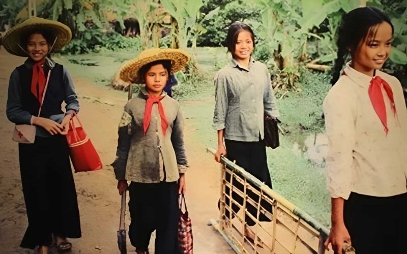 Đồng phục học sinh thời bao cấp