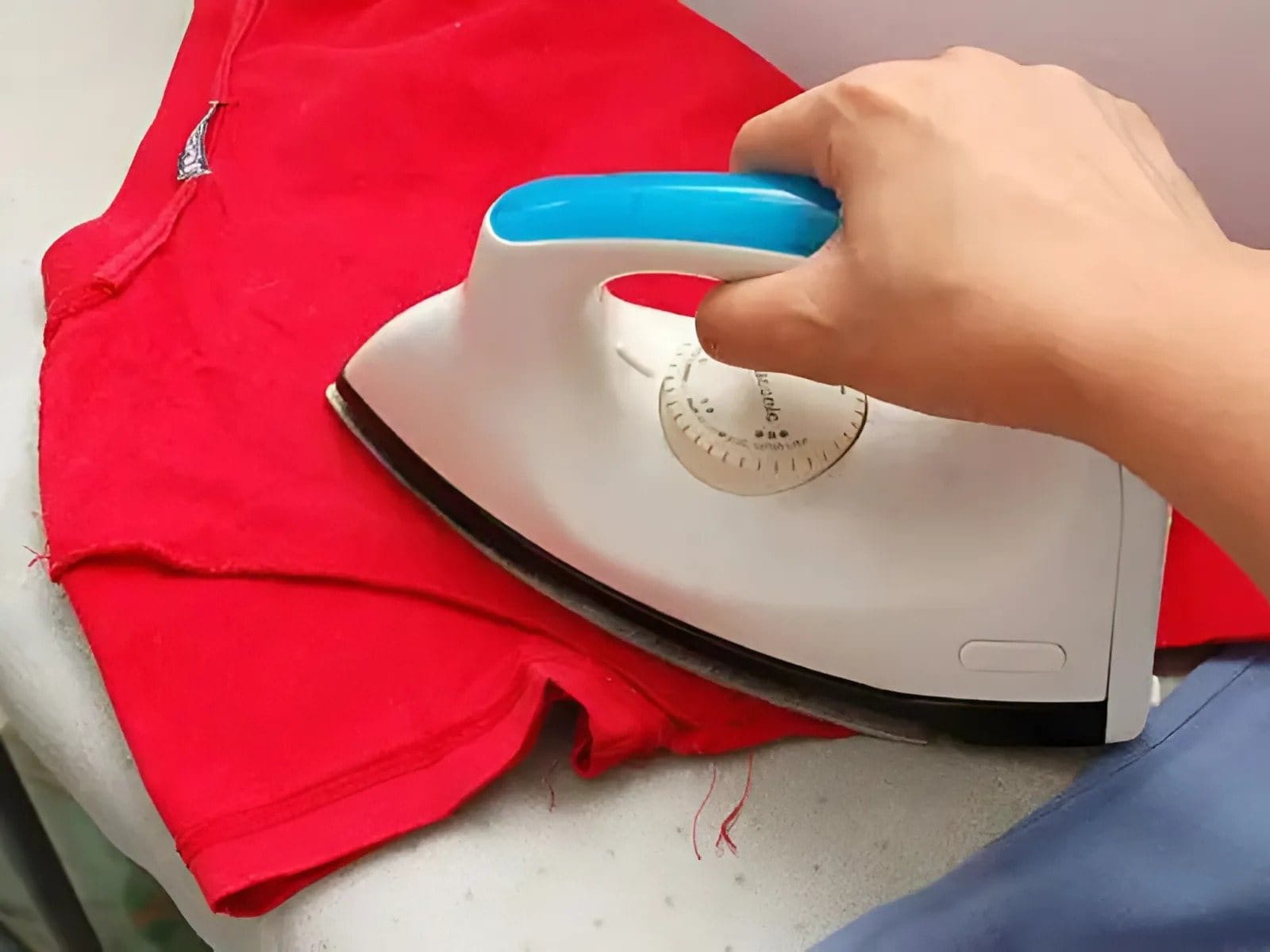 Kỹ thuật ủi áo rất quan trọng để giữ form áo