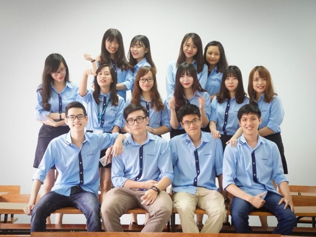 Chất liệu vải thoáng mát phù hợp với thời tiết nóng