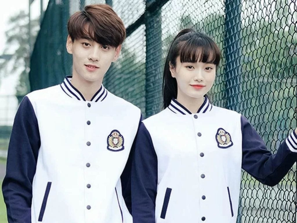 Đồng phục học sinh cấp 2 với nhiều mẫu mã