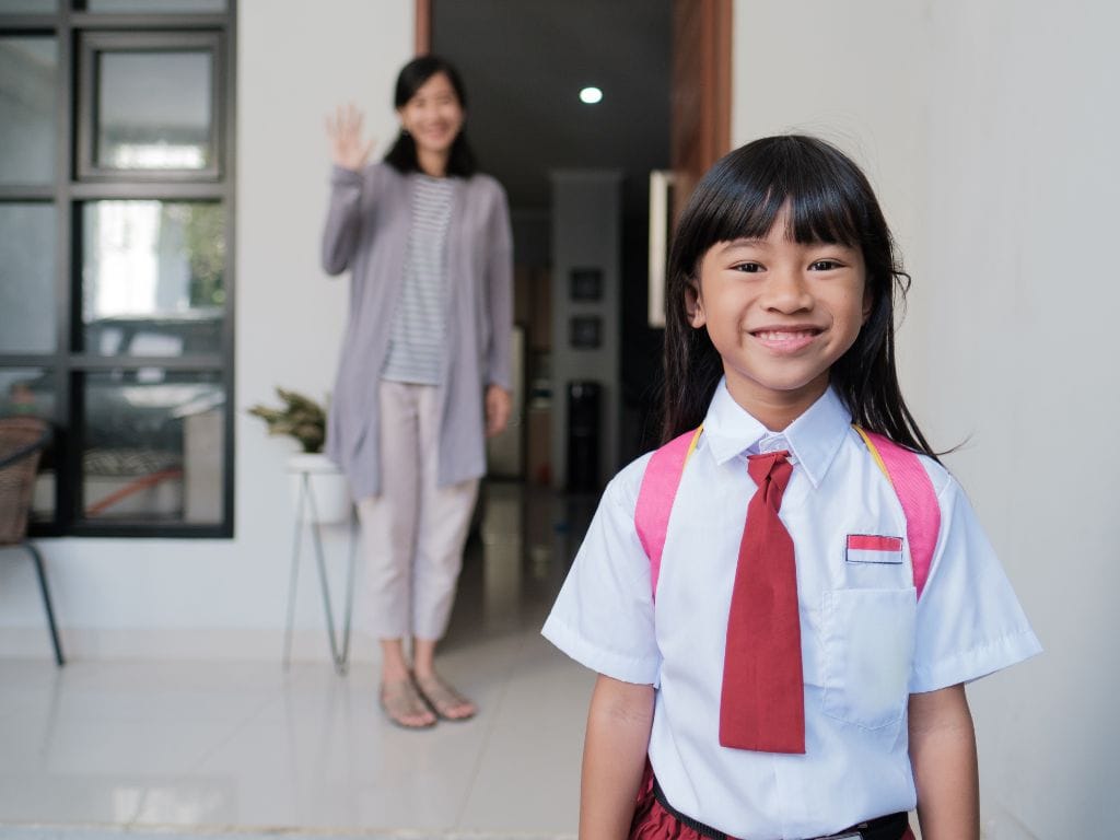 Đồng phục giúp bé phấn khích hơn