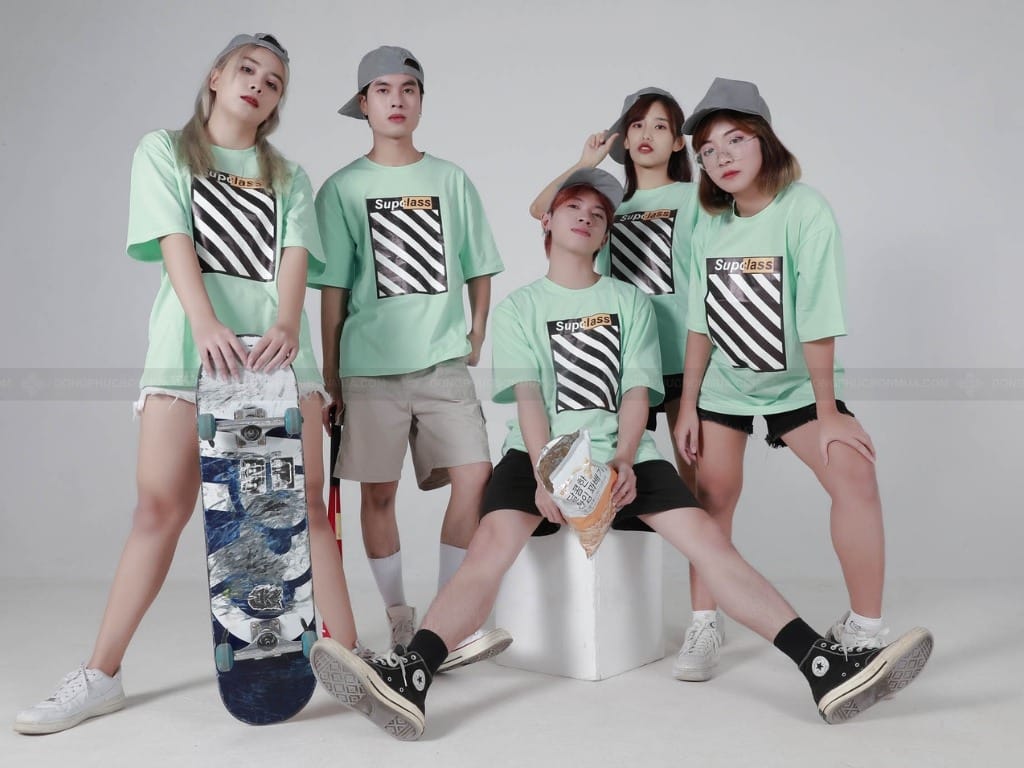 Mẫu áo nhóm đẹp độc giúp nhóm bạn thu hút mọi ánh nhìn