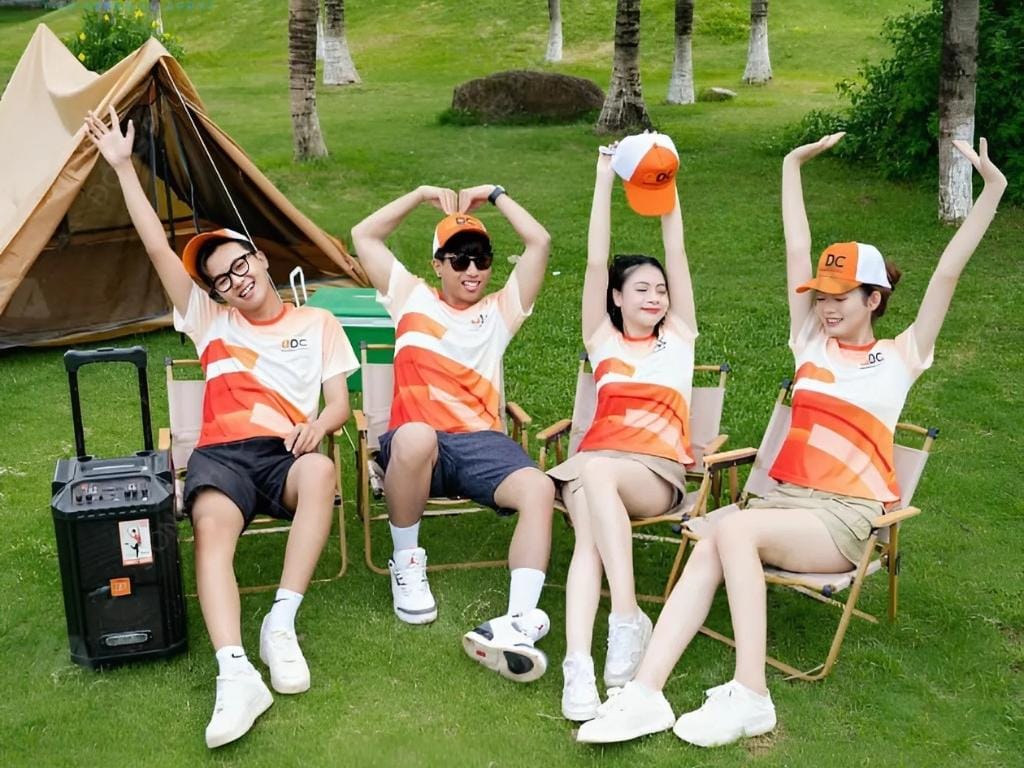 Áo nhóm chất mang trong mình nhiều ý nghĩa và giá trị đặc biệt