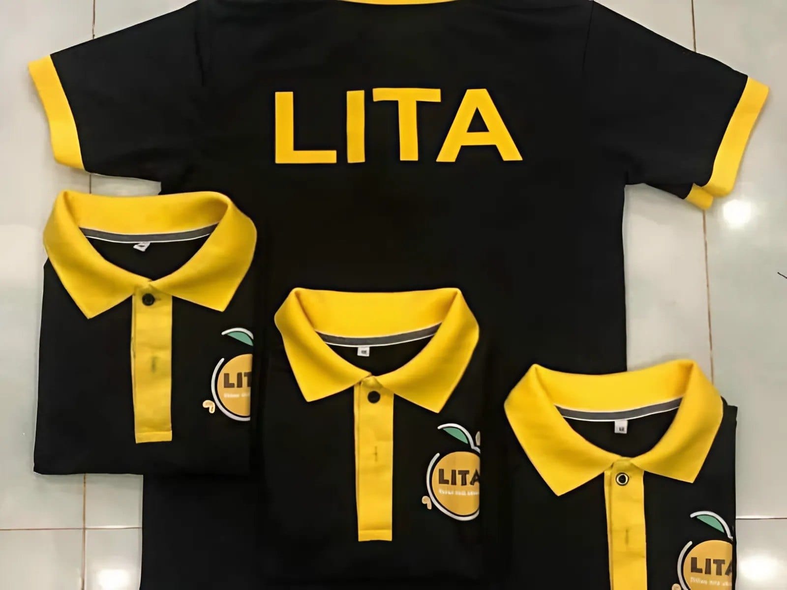 Có nhiều vị trí đặt logo đồng phục