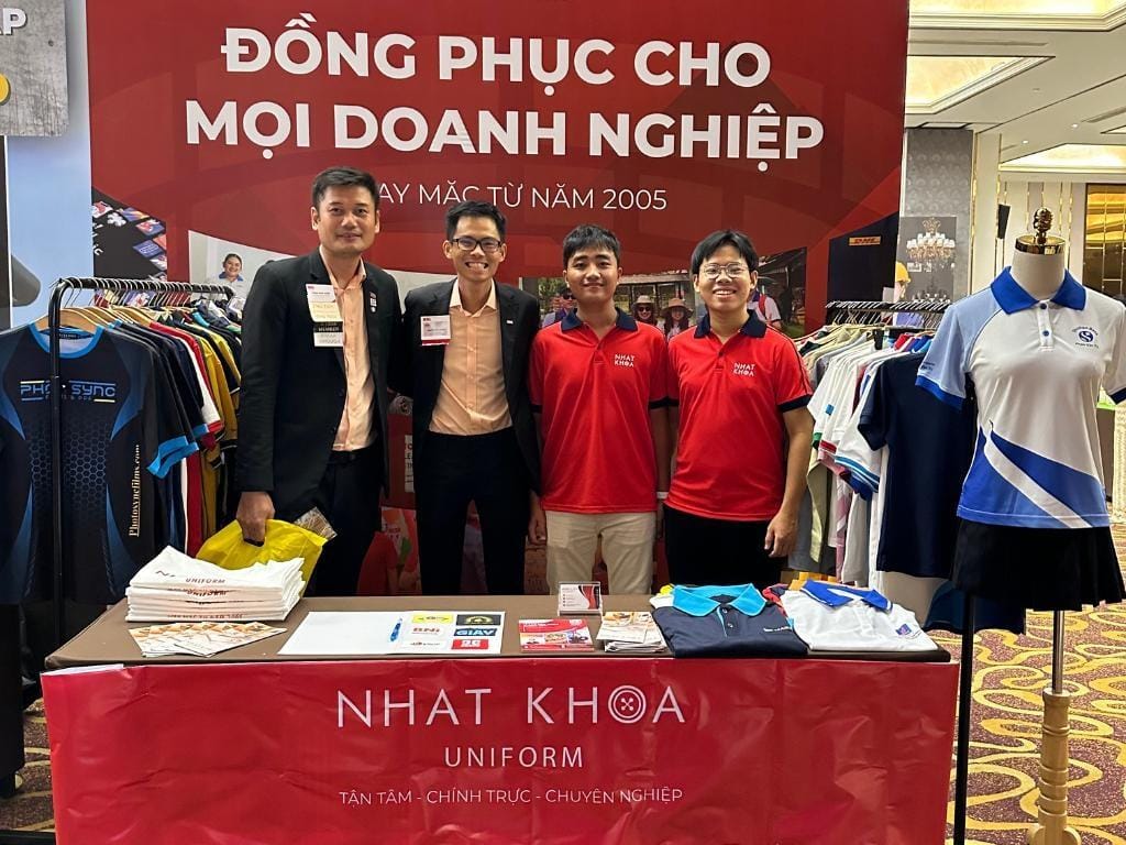 Nhất Khoa Uniform - Địa chỉ may in áo đi chơi nhóm uy tín