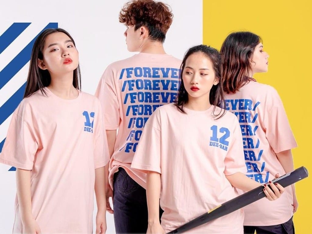 Áo lớp cổ tròn phù hợp với mọi hoạt động, từ học tập đến vui chơi