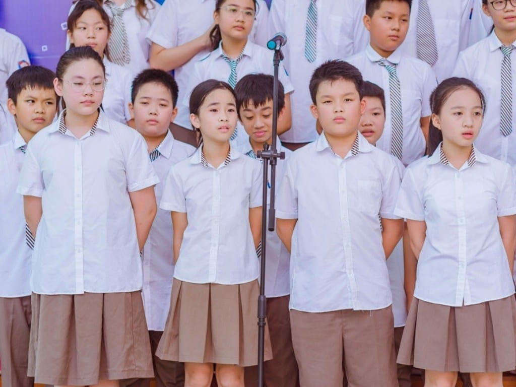 Bạn nên ưu tiên những kiểu dáng đơn giản để tối ưu chi phí