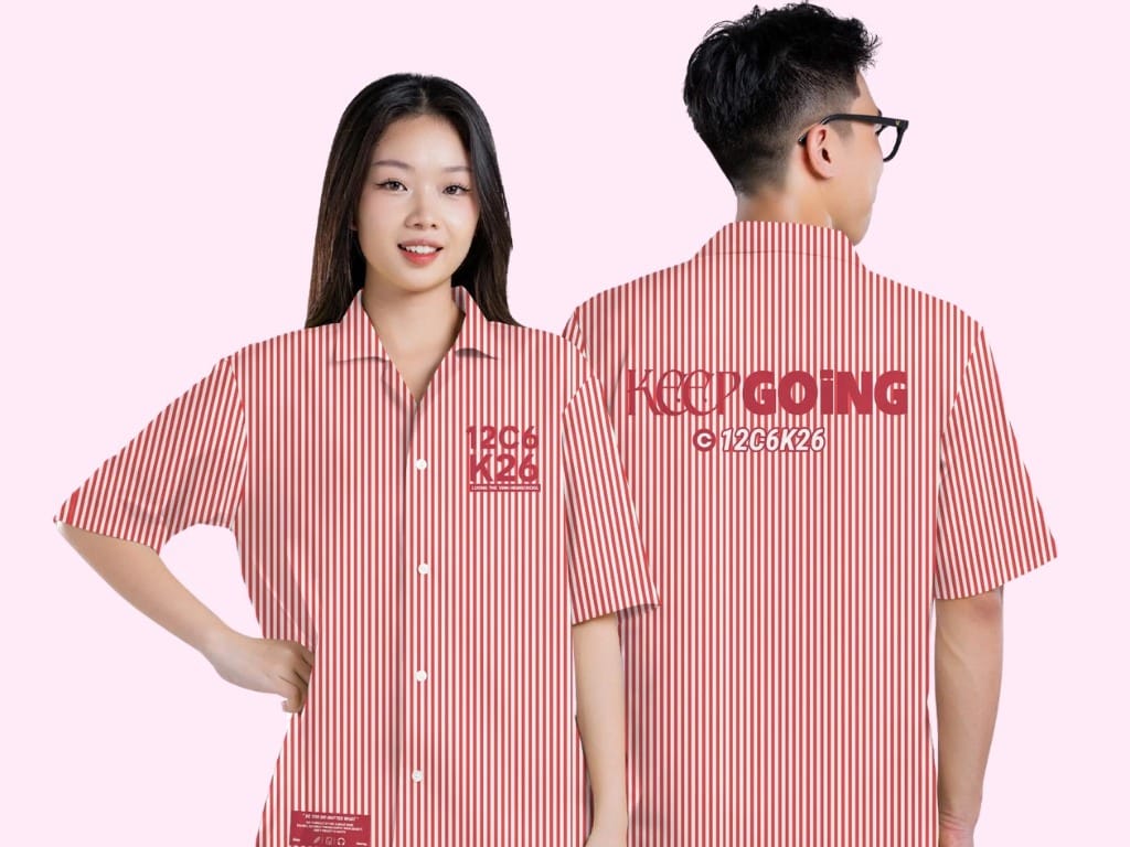 Bạn cần đặt logo đẹp cho áo lớp ở vị trí cân đối sẽ làm tăng tính thẩm mỹ của tổng thể chiếc áo