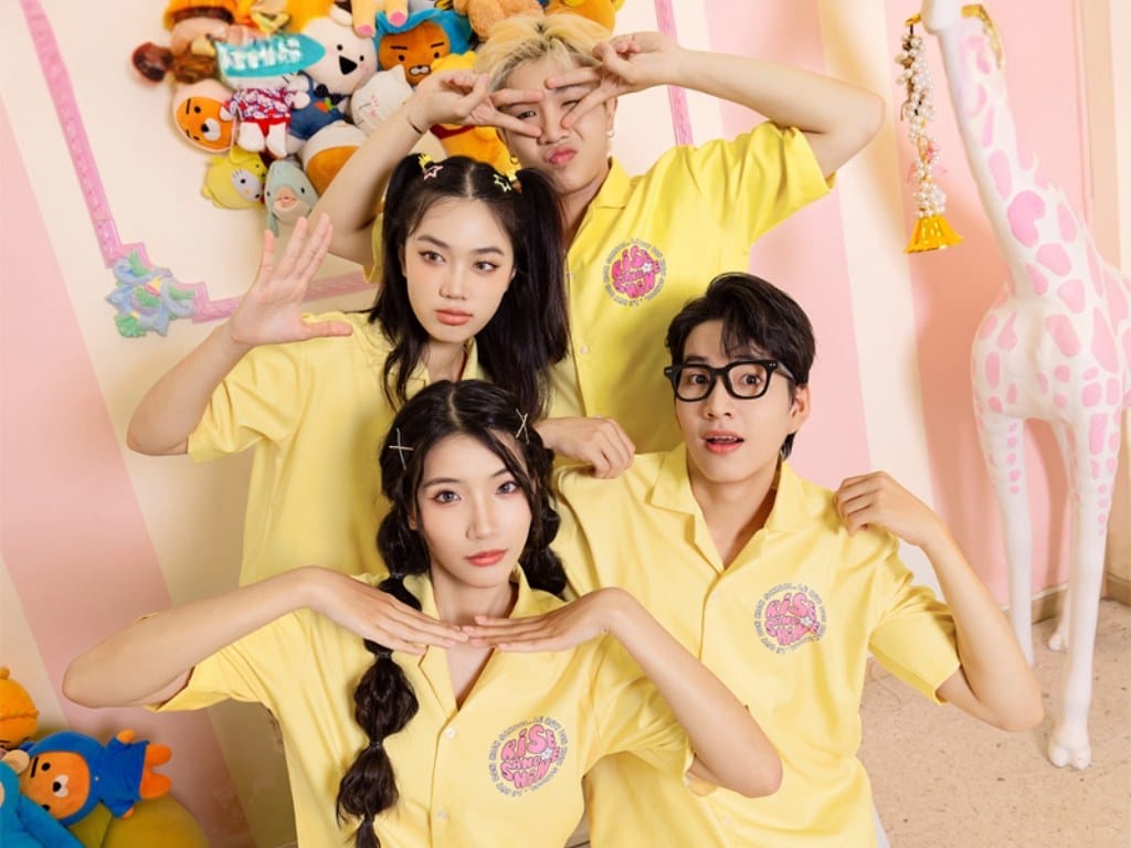 Vị trí phải đặt logo đẹp cho áo lớp tạo sự cân đối cho chiếc áo